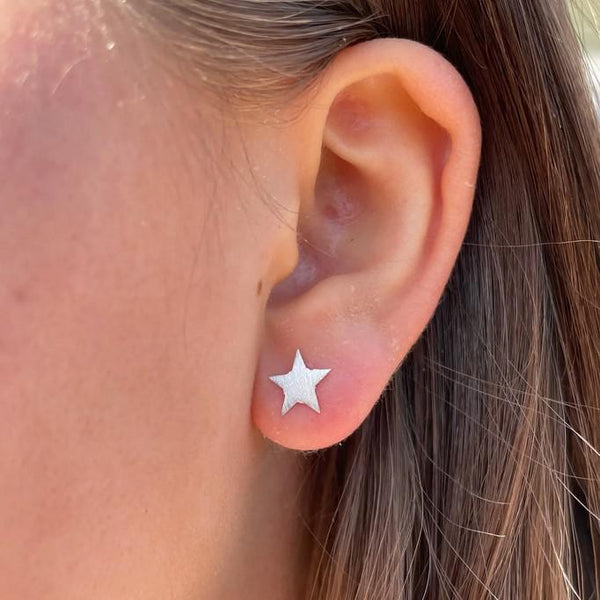 STAR POST EARRINGS