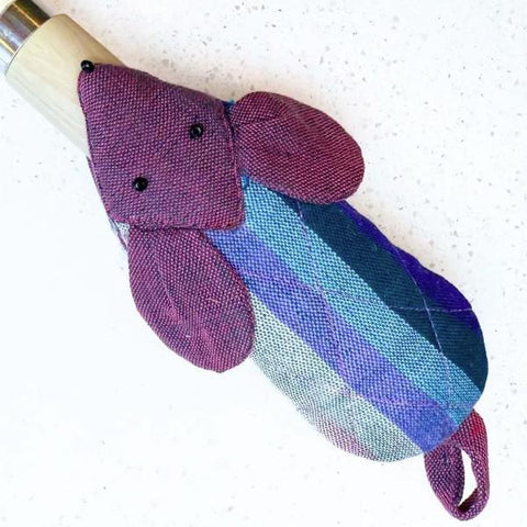 MOUSE SKILLET HANDLE HOLDER