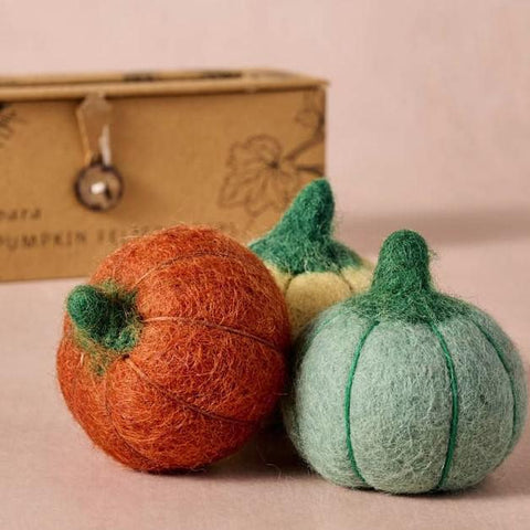 PUMPKIN FELTED SOAP TRIO