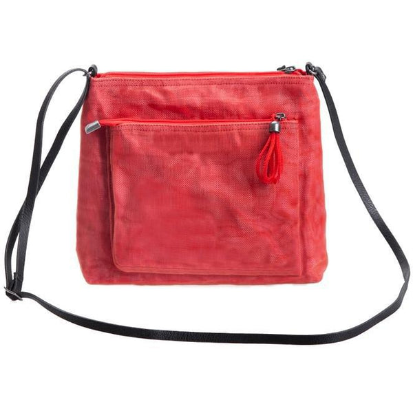 BUSTLE CROSSBODY BAG