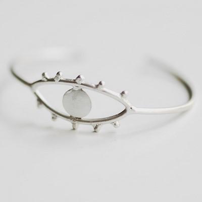 EYE TO EYE BANGLE