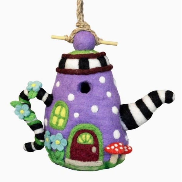 FELT BIRD HOUSE