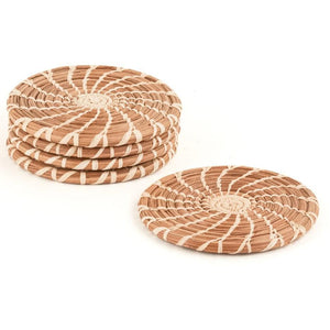 NATURAL PINE NEEDLE COASTER SET