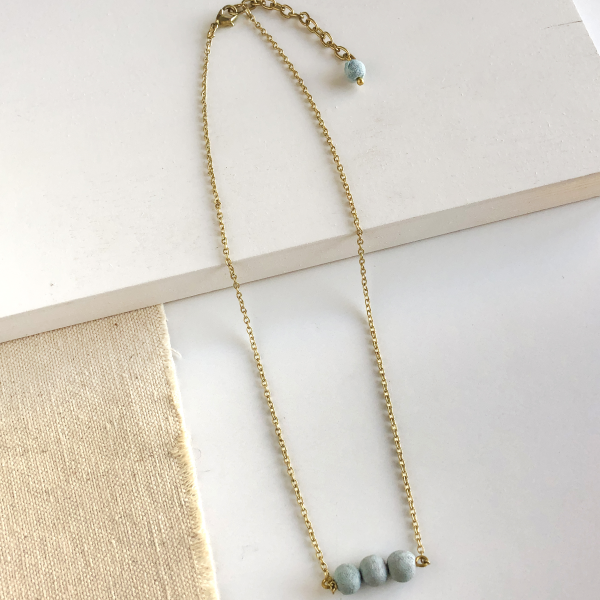BLUE SKIES NECKLACE